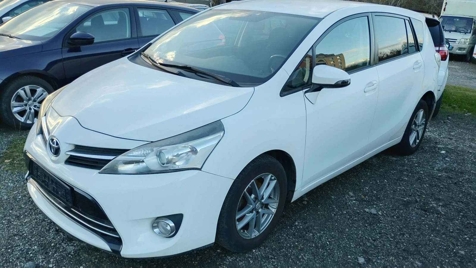 Toyota Verso 1.6  7  | Mobile.bg   3