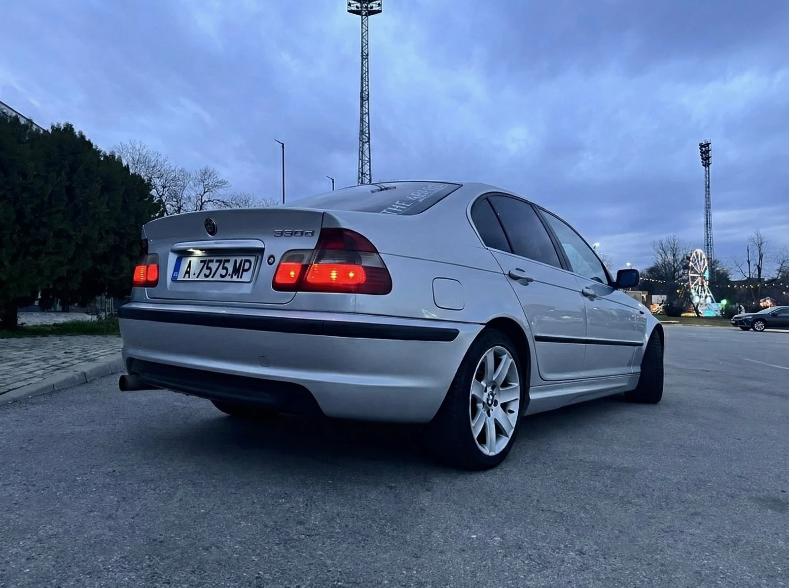 BMW 330 330D 240 - изображение 3