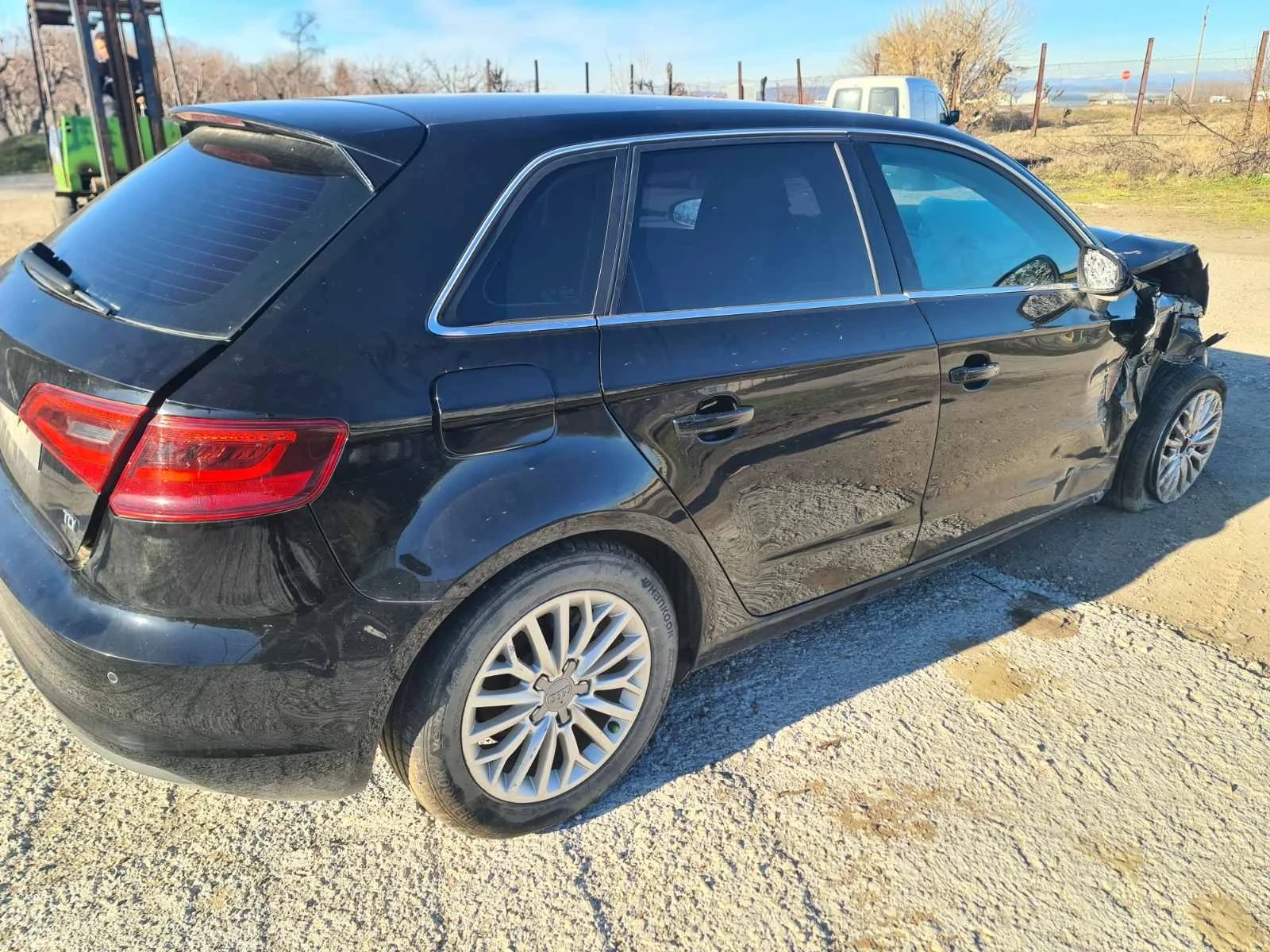 Audi A3 1.6 tdi - изображение 3