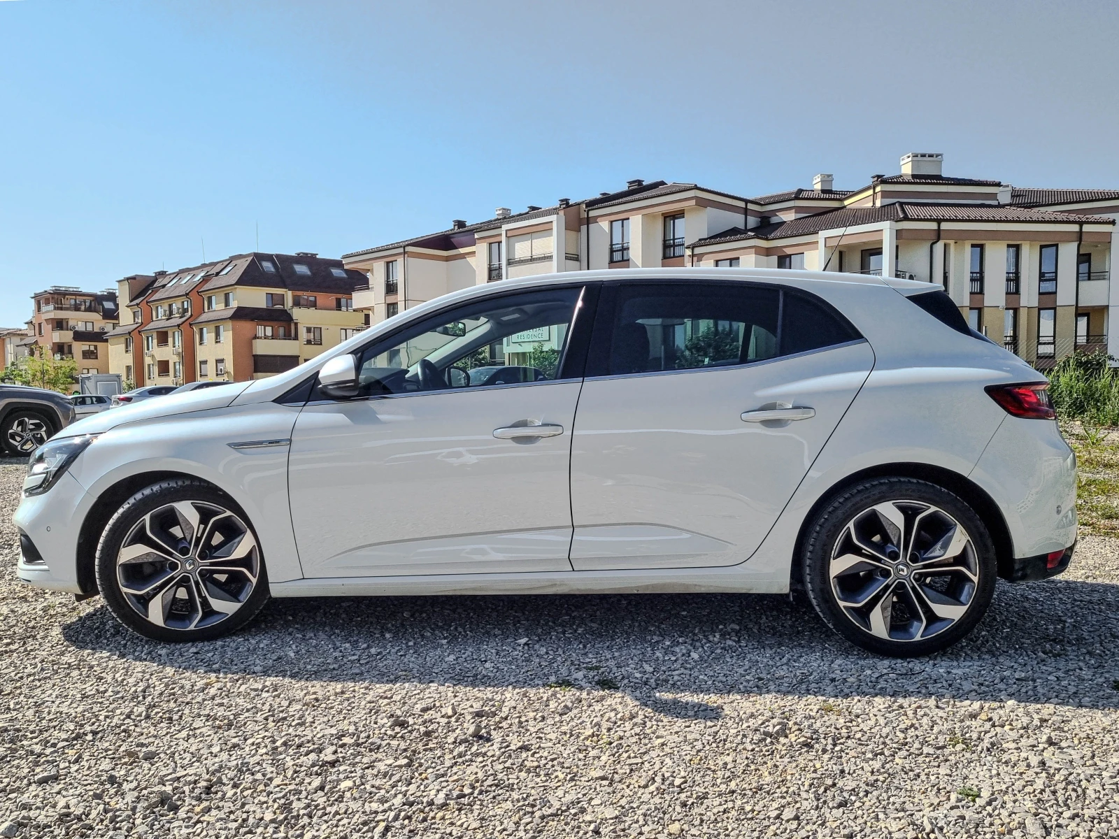 Renault Megane 1.6 DCI Bose - изображение 7