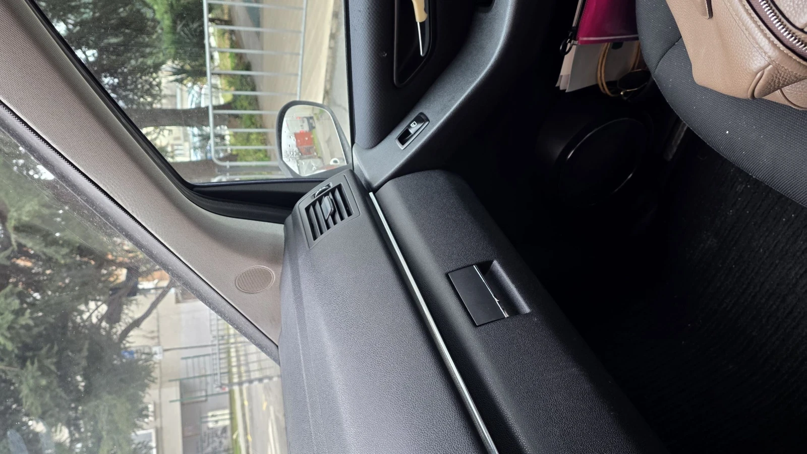 Mercedes-Benz B 180  - изображение 8