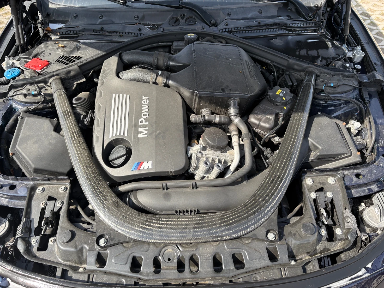 BMW M4 COMPETITION, снимка 13 - Автомобили и джипове - 53900598