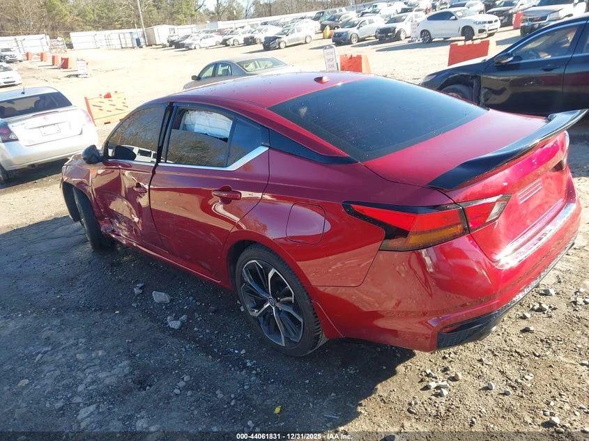 Nissan Altima 2.5L I-4 DI, DOHC, VVT, 188HP Front Wheel Drive | Mobile.bg � ����������� 3