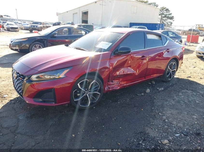 Nissan Altima 2.5L I-4 DI, DOHC, VVT, 188HP Front Wheel Drive | Mobile.bg � ����������� 2