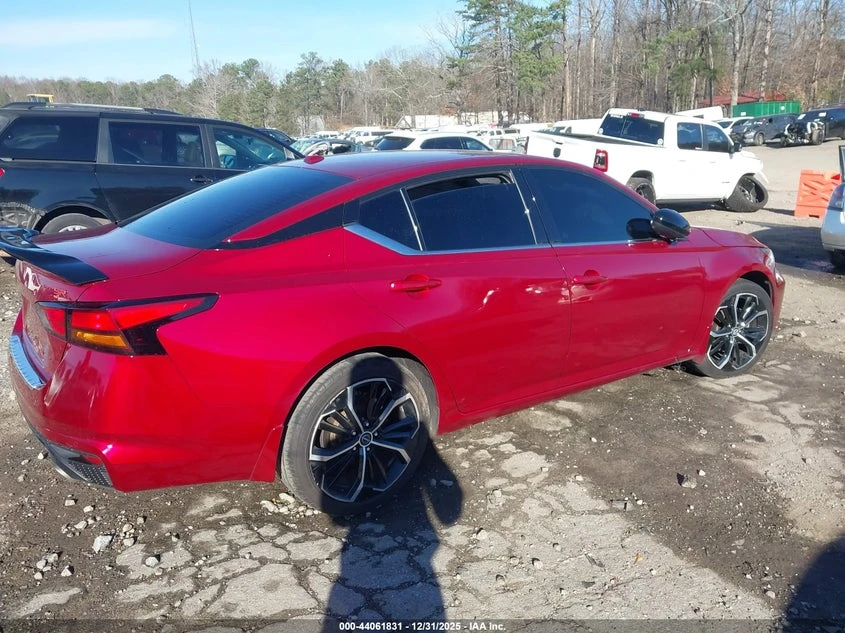 Nissan Altima 2.5L I-4 DI, DOHC, VVT, 188HP Front Wheel Drive | Mobile.bg � ����������� 4