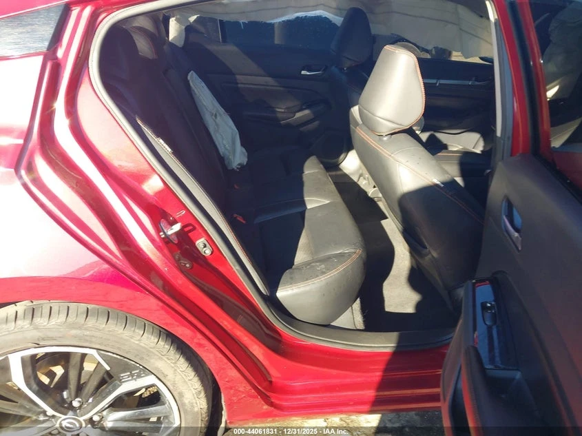 Nissan Altima 2.5L I-4 DI, DOHC, VVT, 188HP Front Wheel Drive | Mobile.bg � ����������� 8