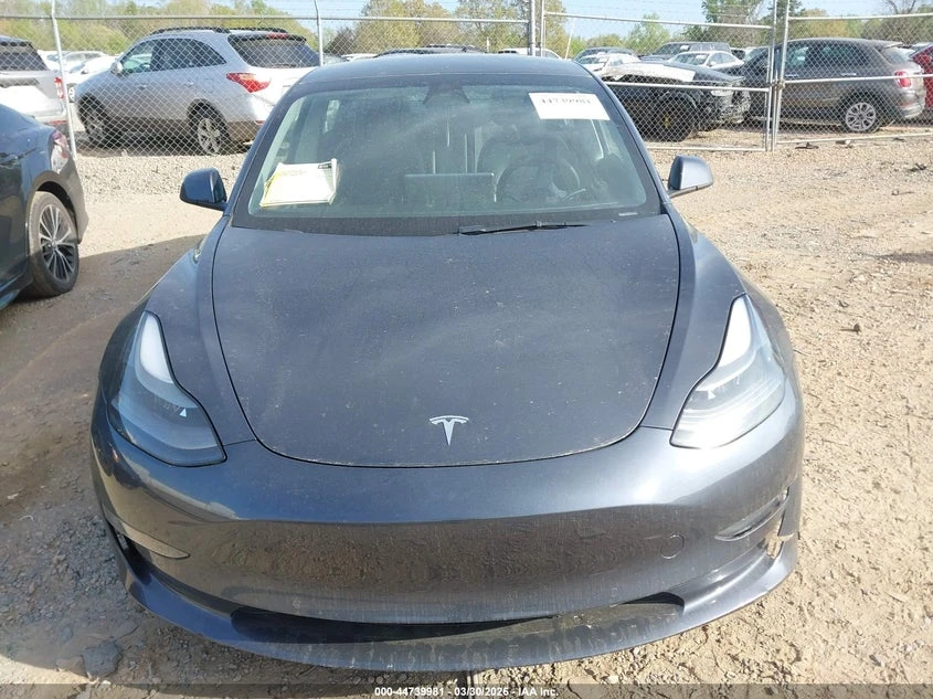 Tesla Model 3 Rear-Wheel Drive * CARFAX* , снимка 11 - Автомобили и джипове - 54527976