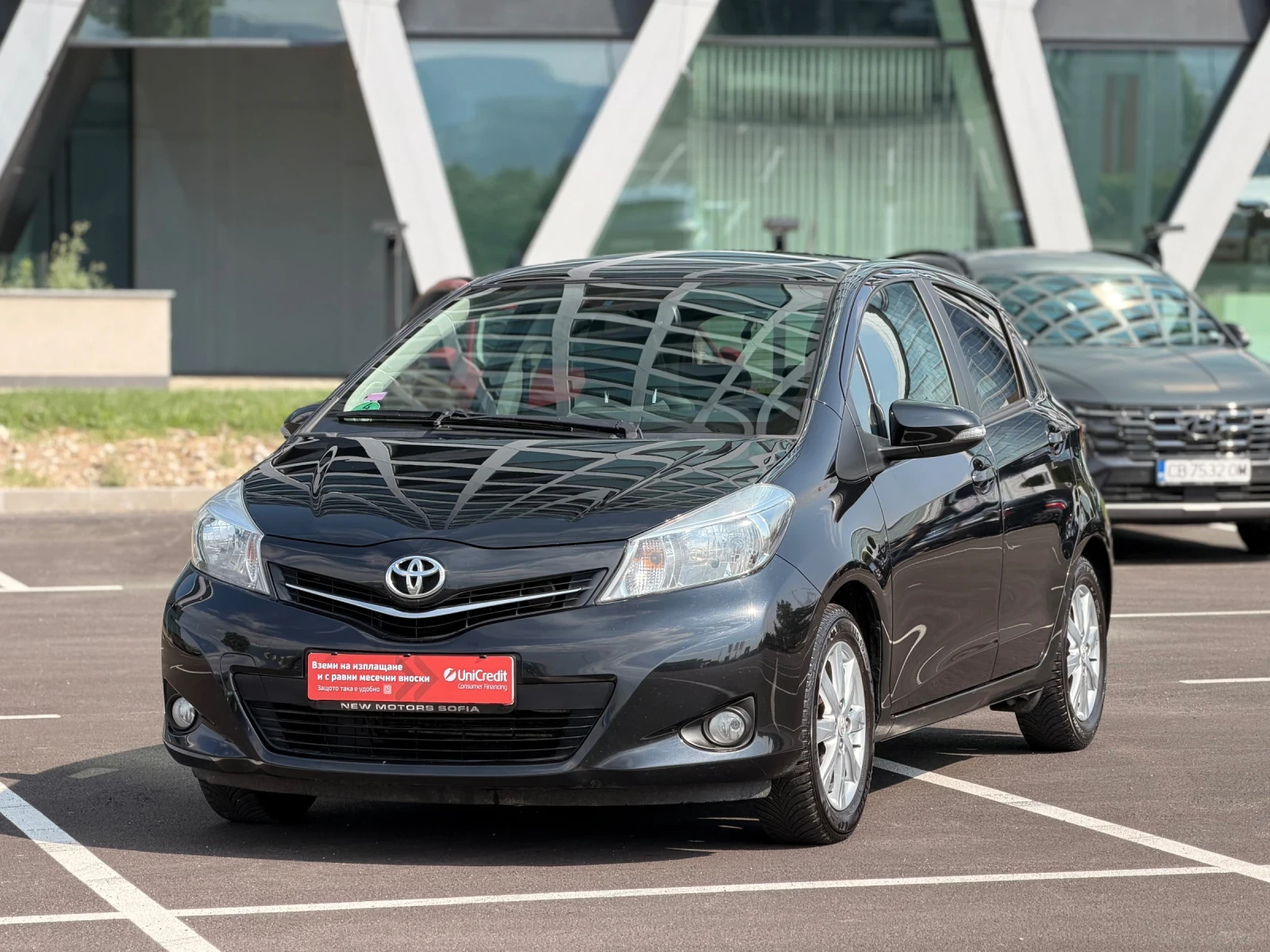 Toyota Yaris 1.33vvt-i-Автоматик-Лизинг през Уникредит по160евр