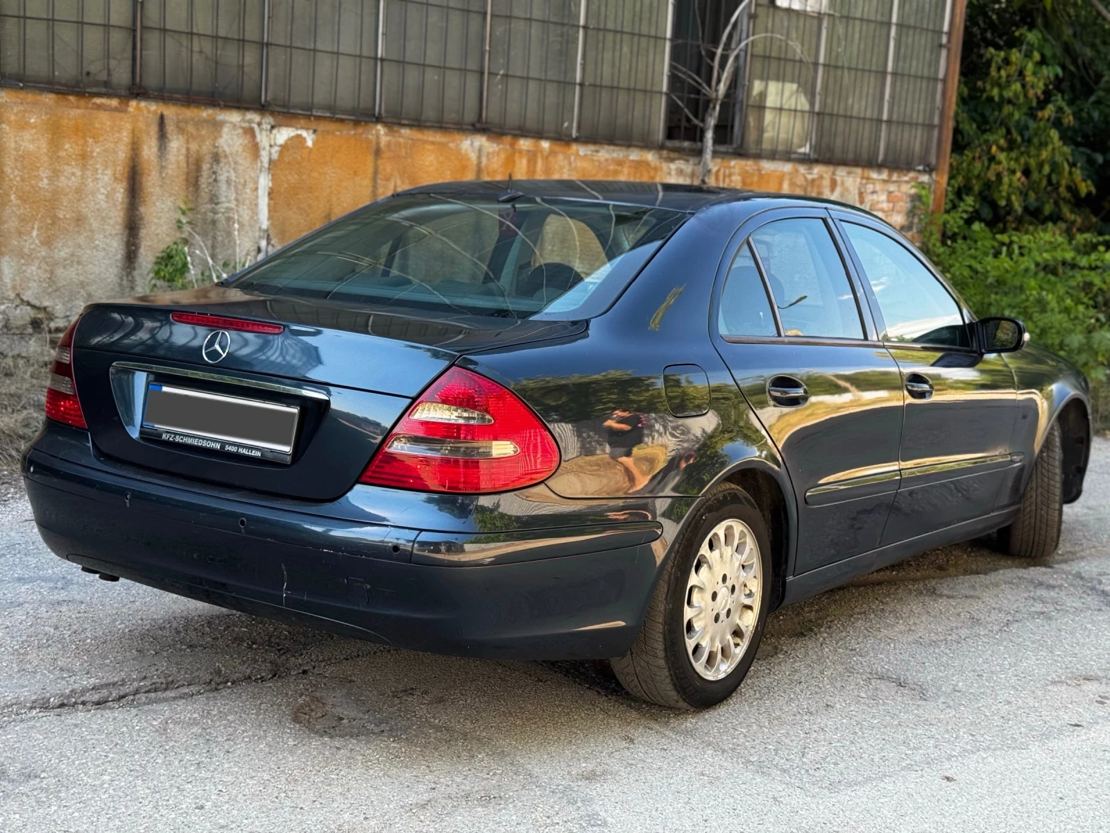 Mercedes-Benz E 220 CDI, снимка 4 - Автомобили и джипове - 55498358