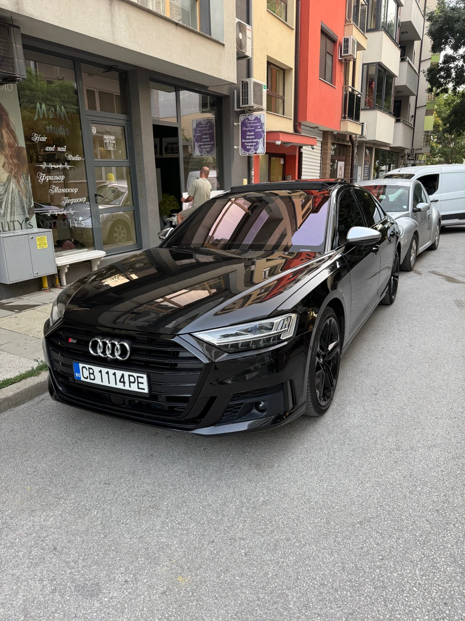 Audi S8