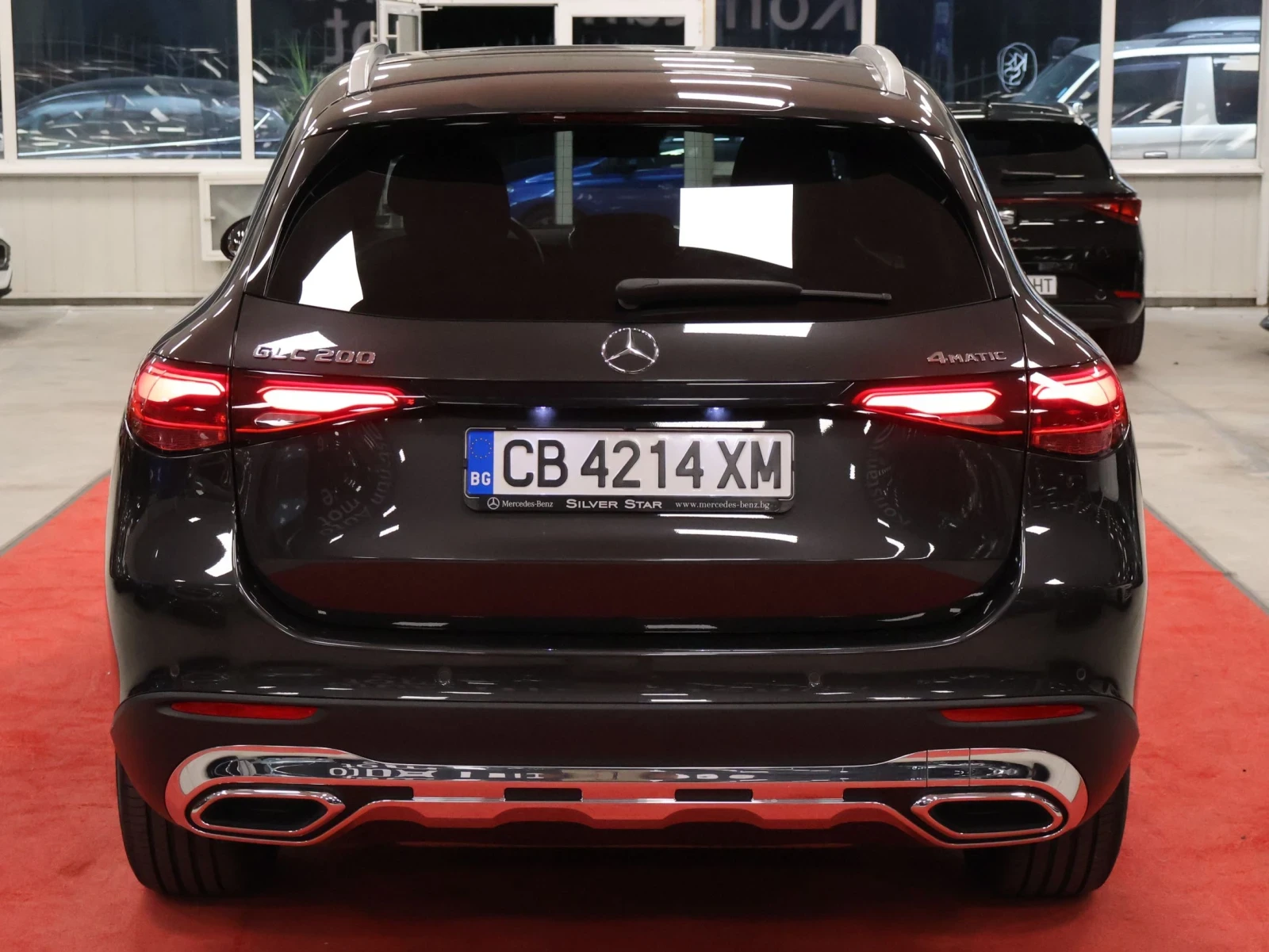 Mercedes-Benz GLC 200 Бензин | 4 Matic | 56000km | Силвър Стар, снимка 5 - Автомобили и джипове - 55839259