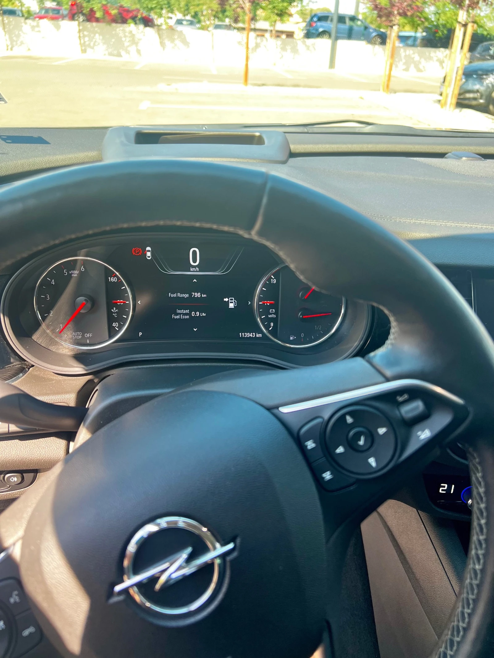 Opel Insignia Sports Tourer, снимка 11 - Автомобили и джипове - 56325241