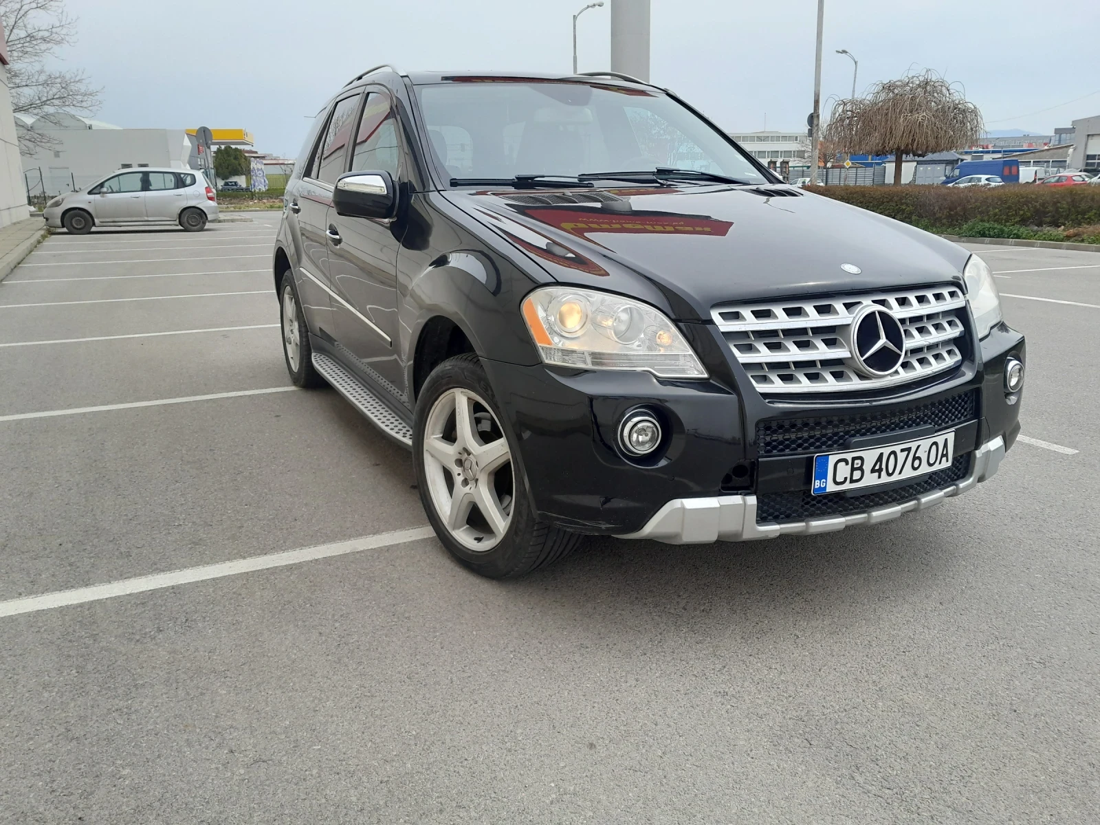 Mercedes-Benz ML 550 ML550, снимка 2 - Автомобили и джипове - 56557121
