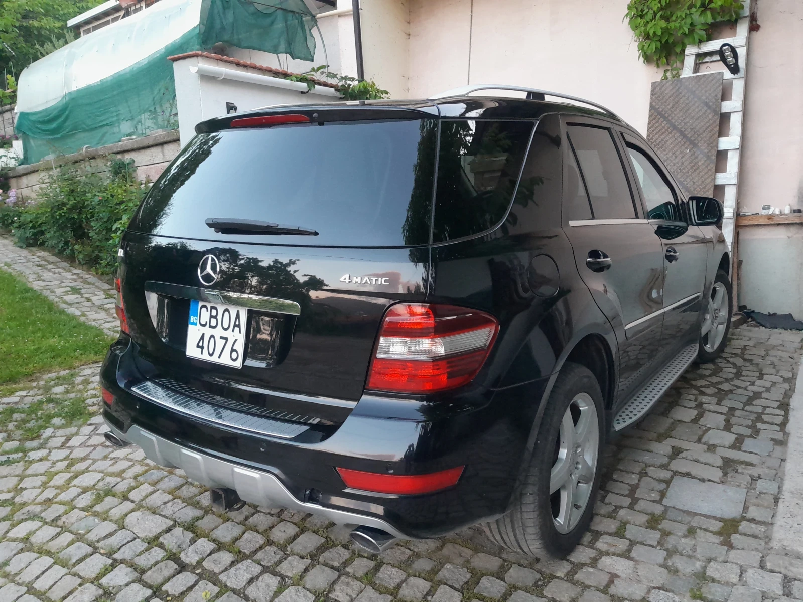 Mercedes-Benz ML 550 ML550, снимка 3 - Автомобили и джипове - 56557121