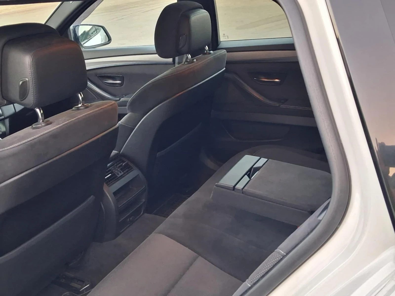 BMW 520 520D M-paket 184 ps, снимка 13 - Автомобили и джипове - 56621020
