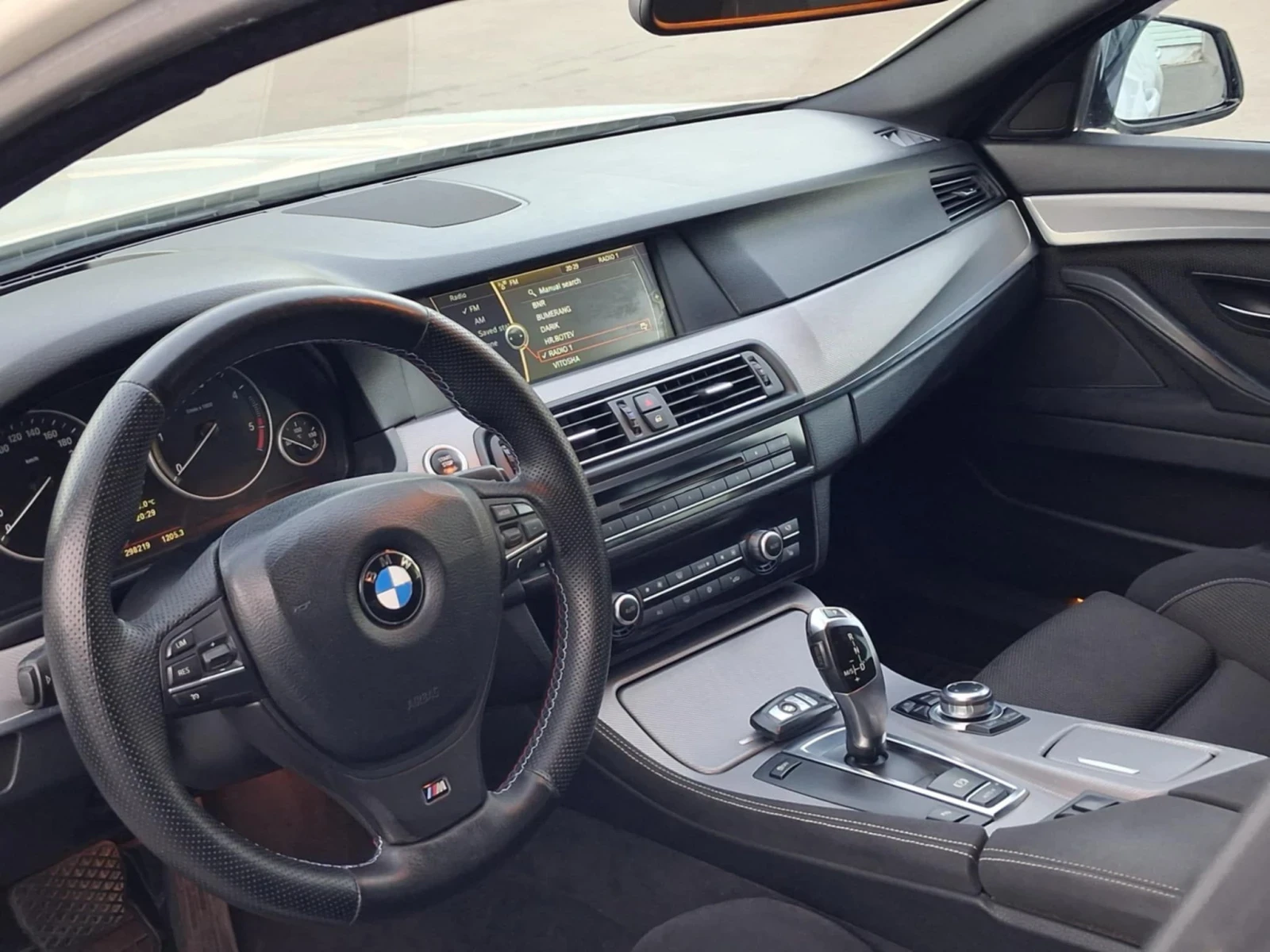 BMW 520 520D M-paket 184 ps, снимка 12 - Автомобили и джипове - 56621020