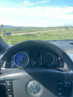 VW Touareg - 4600 € / 8996.82 лв. - 27649224 8