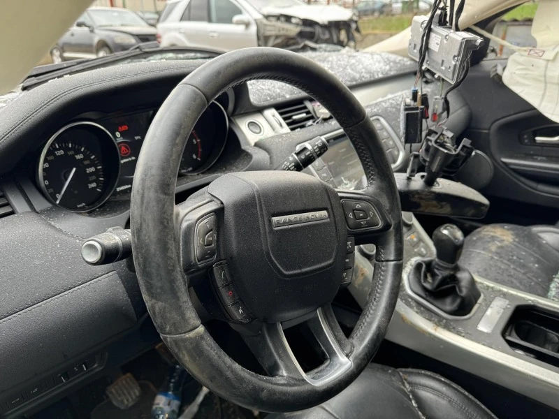 Land Rover Range Rover Evoque 2.0, снимка 7 - Автомобили и джипове - 44634254