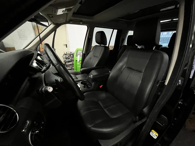 Land Rover Discovery Discovery 4 HSE, снимка 3 - Автомобили и джипове - 52157573