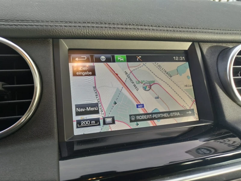 Land Rover Discovery Discovery 4 HSE, снимка 17 - Автомобили и джипове - 52157573