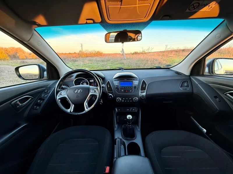 Hyundai IX35 1.6 GDI, снимка 9 - Автомобили и джипове - 52634173