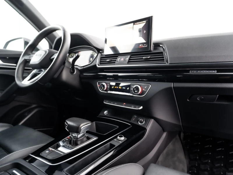 Audi Q5 TECHNIK, снимка 12 - Автомобили и джипове - 53536851