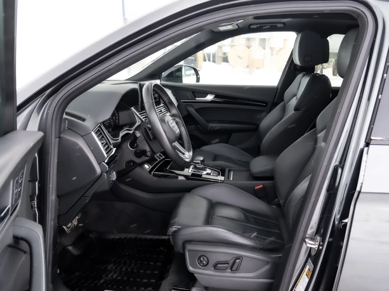 Audi Q5 TECHNIK, снимка 11 - Автомобили и джипове - 53536851