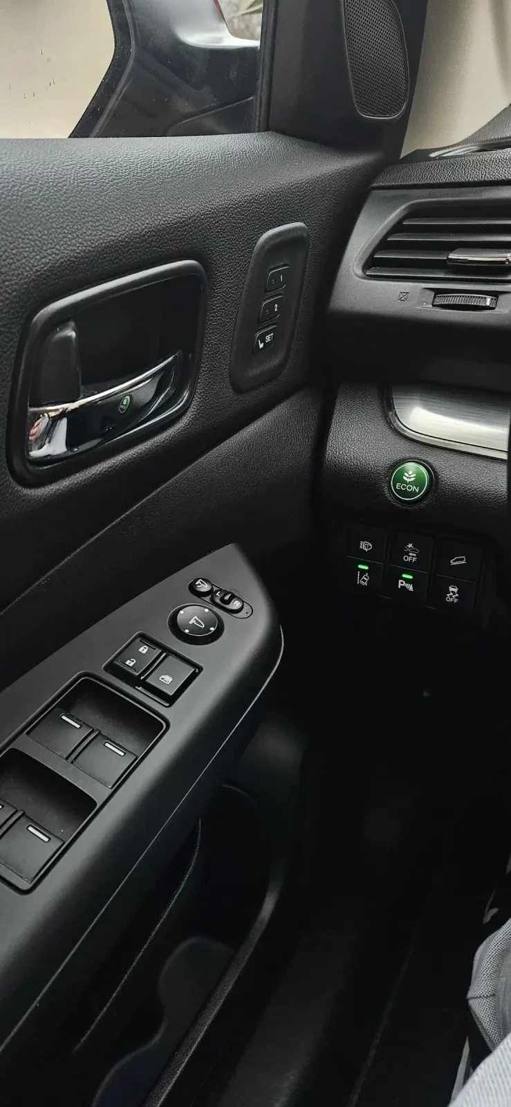 Honda Cr-v Executive Plus 4x4 1.6d 160ks, снимка 11 - Автомобили и джипове - 52932891