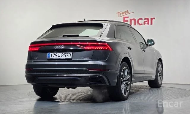 Audi Q8 55tfsi, снимка 2 - Автомобили и джипове - 54834289