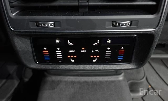 Audi Q8 55tfsi, снимка 15 - Автомобили и джипове - 54834289
