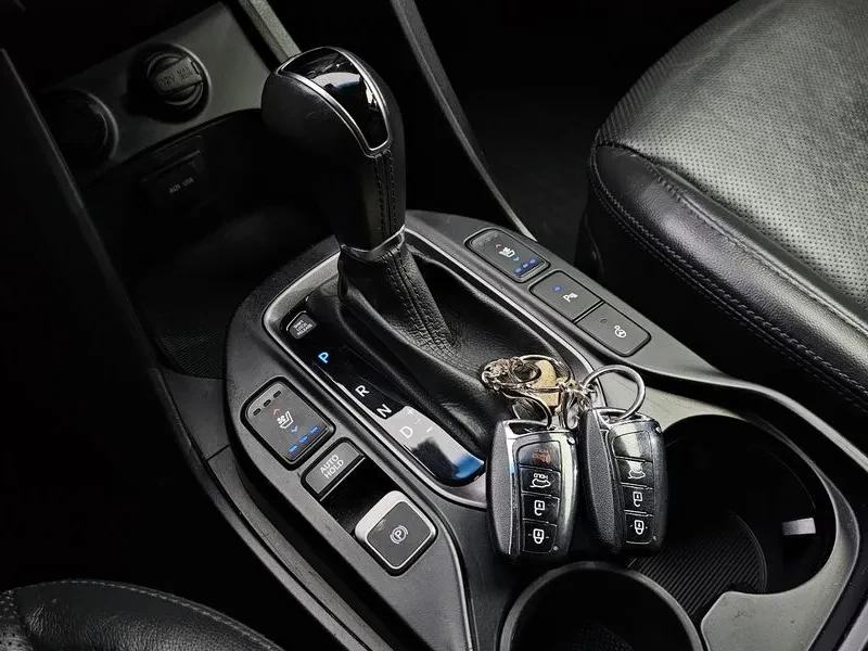 Hyundai Santa fe 2.2 2Wd Exclusive Special, снимка 17 - Автомобили и джипове - 56130227