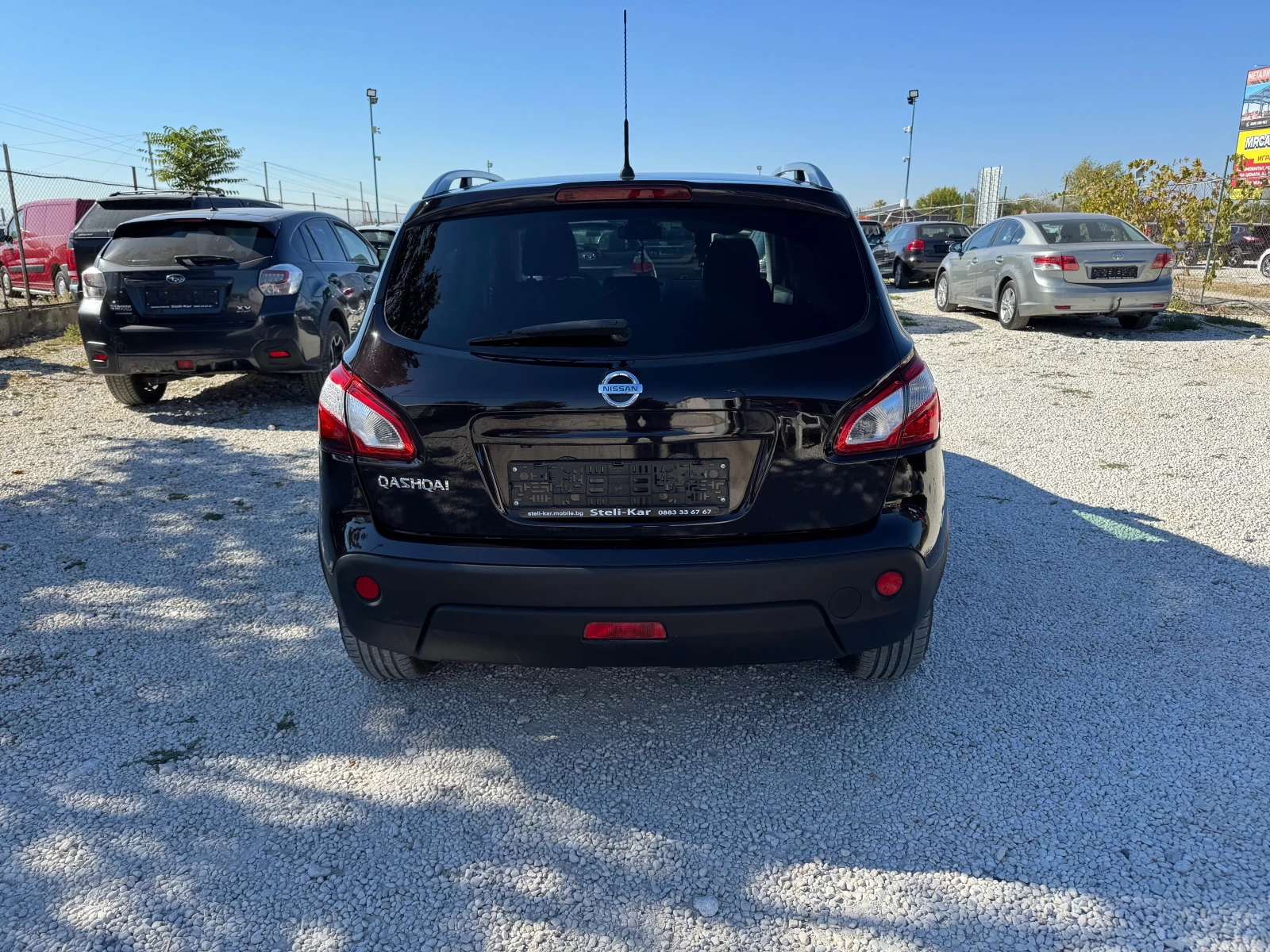 Nissan Qashqai 1.6i-NAVI-KAMERA-PANORAMA - изображение 4