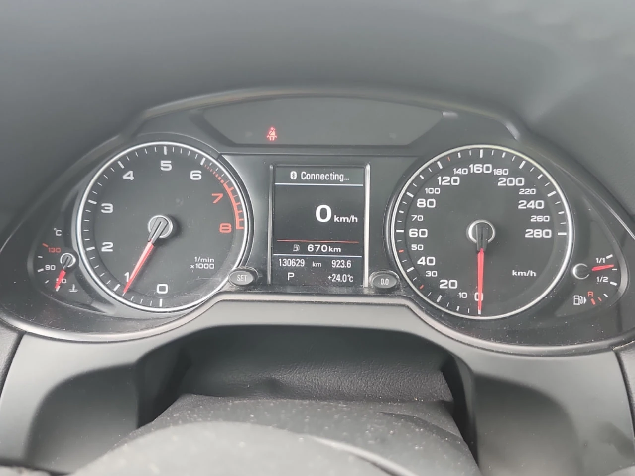 Audi Q5 * CARFAX * АВТО КРЕДИТ * ЦЕНА ДО БГ! - изображение 8