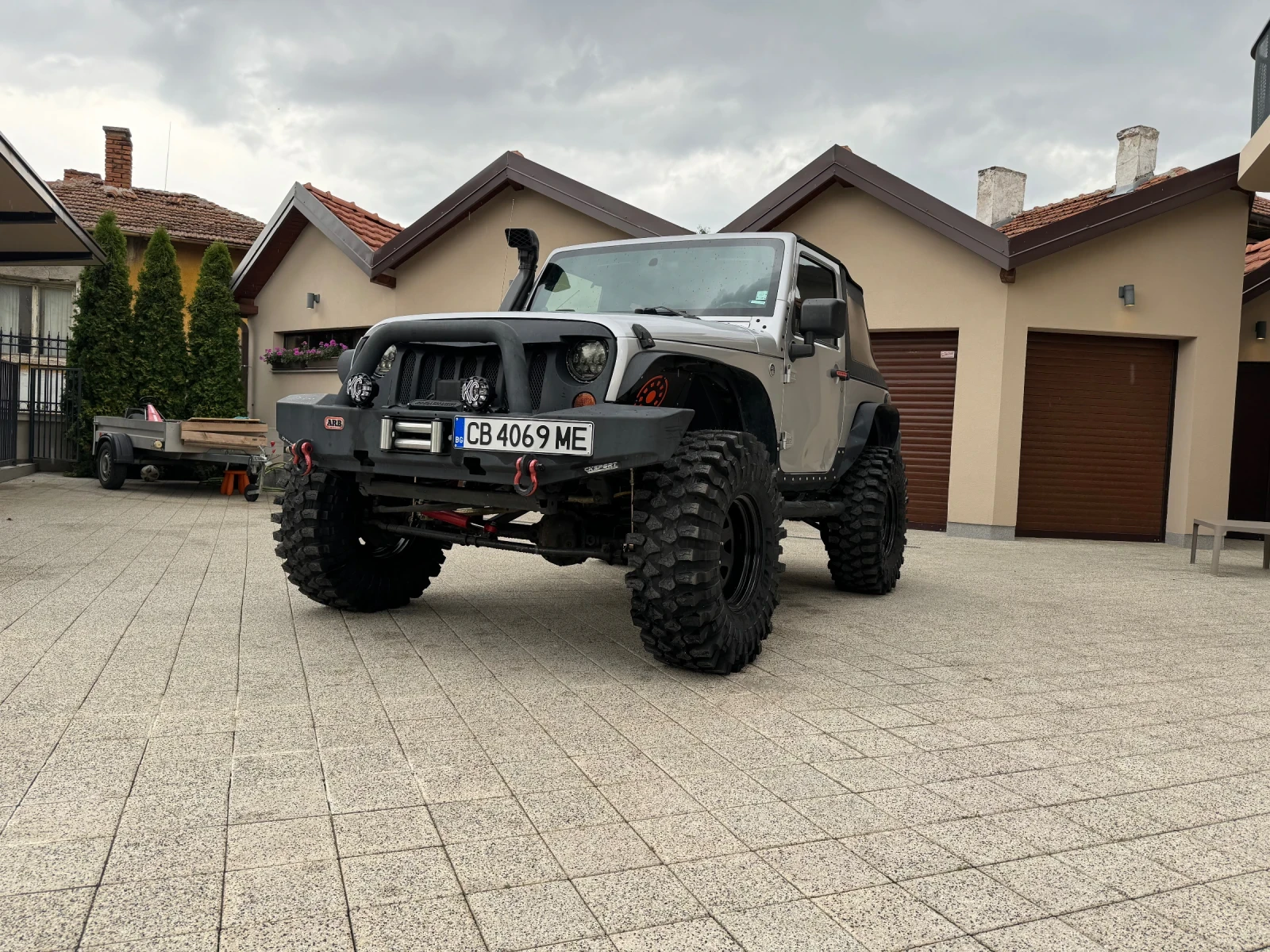 Jeep Wrangler  - изображение 7