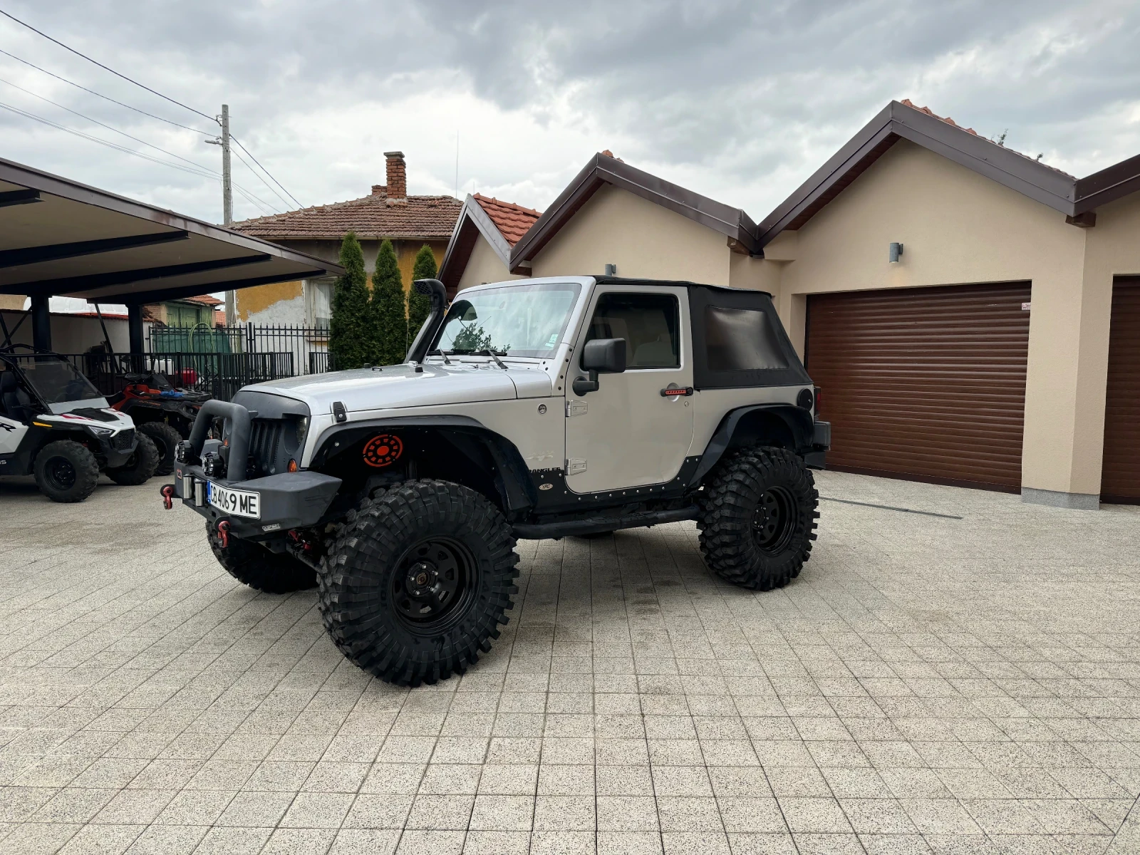 Jeep Wrangler  - изображение 6
