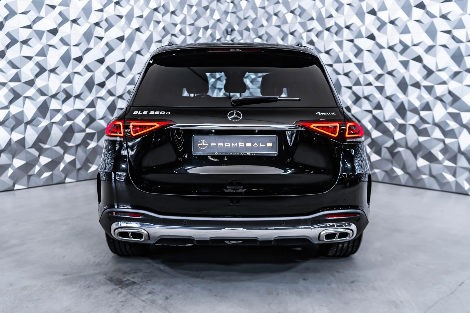 Mercedes-Benz GLE 350 d 4M AMG* Night* Pano* Burm - изображение 5
