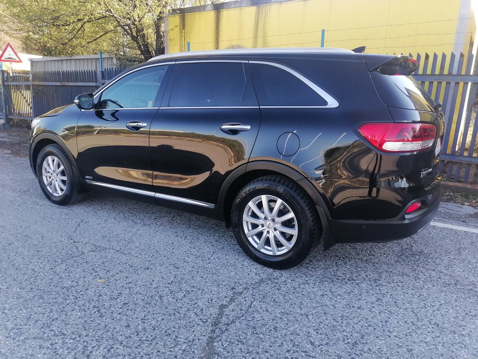 Kia Sorento 2.2 CRDI 4WD FULL - изображение 4