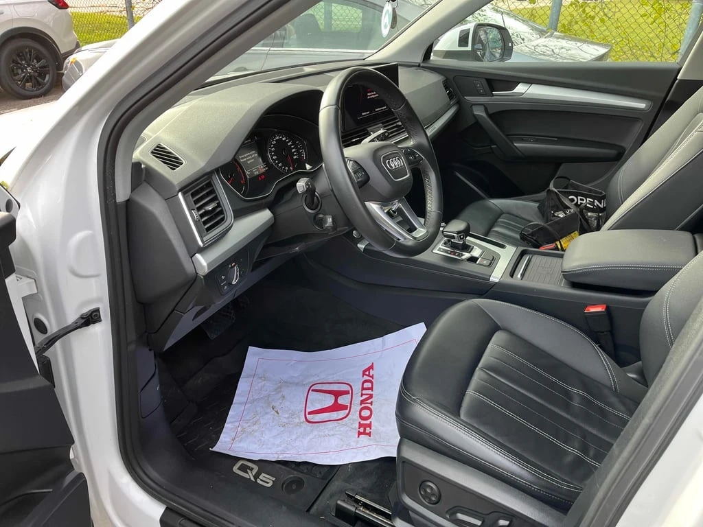 Audi Q5 2021 Komfort * CARFAX * БЕЗ ПЪРВОНАЧАЛНА ВНОСКА - изображение 7