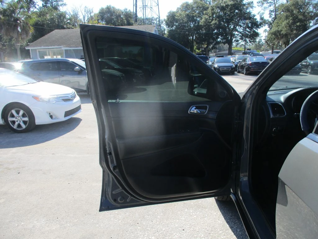 Jeep Grand cherokee  - изображение 10