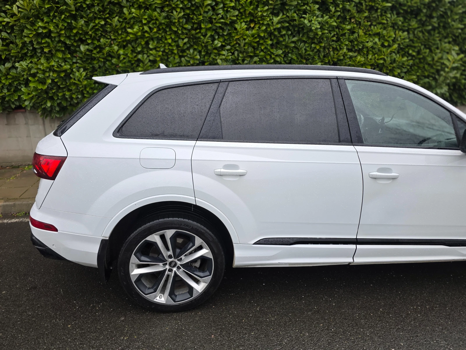 Audi Q7 Q7 55 TFSI Technik 340 к.с Shadow Line - изображение 4