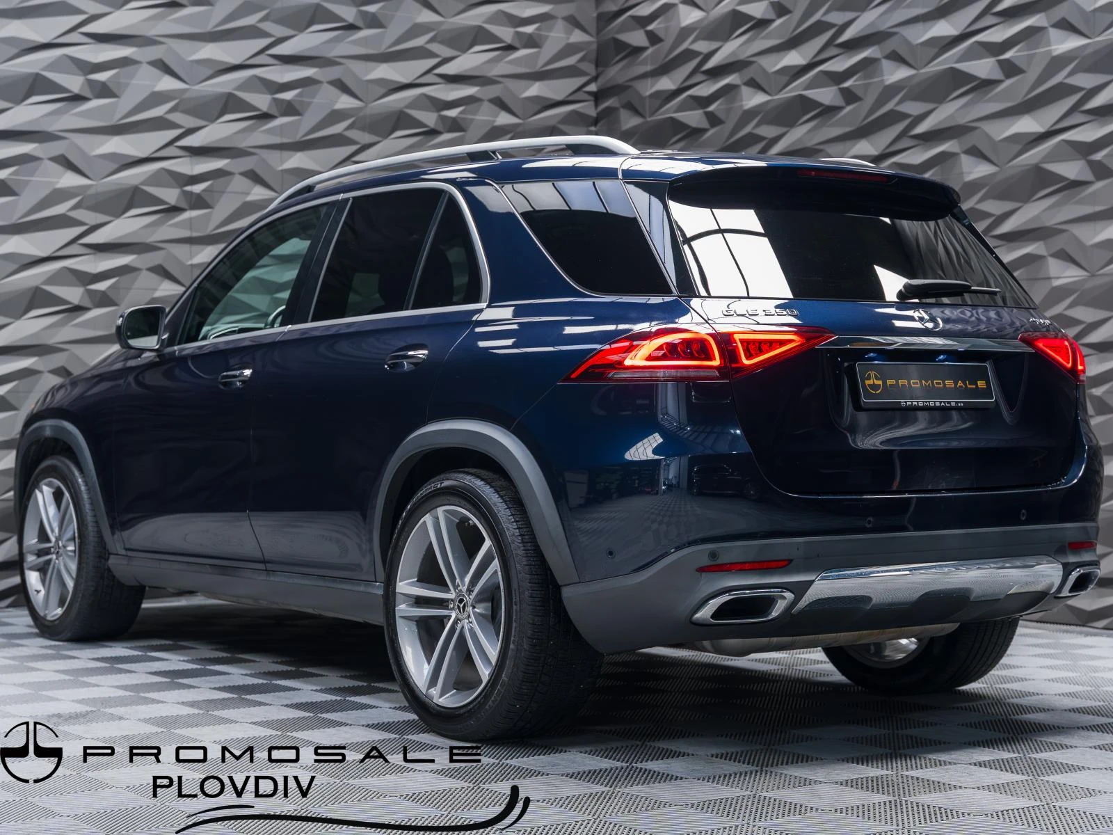 Mercedes-Benz GLE 350* 4MATIC* BURM* Обдухв* 360CAM* 7 SEATS* MASSAG - изображение 3