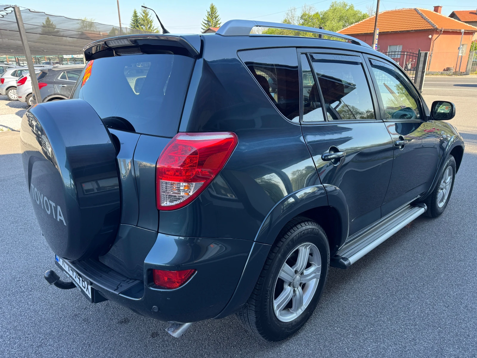 Toyota Rav4 2.2D-CAT 4X4, снимка 4 - Автомобили и джипове - 54665584