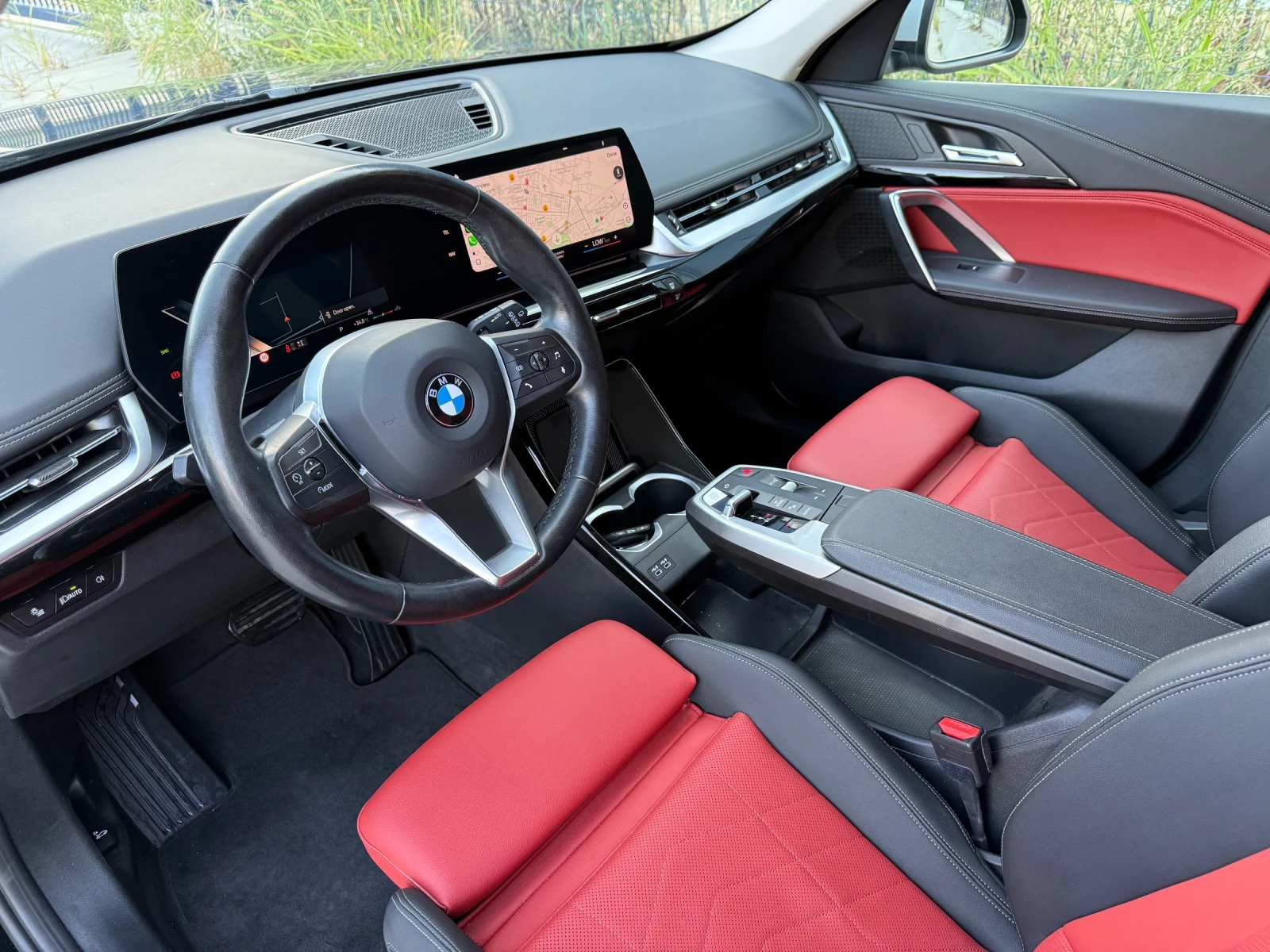 BMW X1 2.0D X Line/FULL LED/DIGITAL/КАМЕРА/ПЪЛНА ИСТОРИЯ, снимка 6 - Автомобили и джипове - 55900499