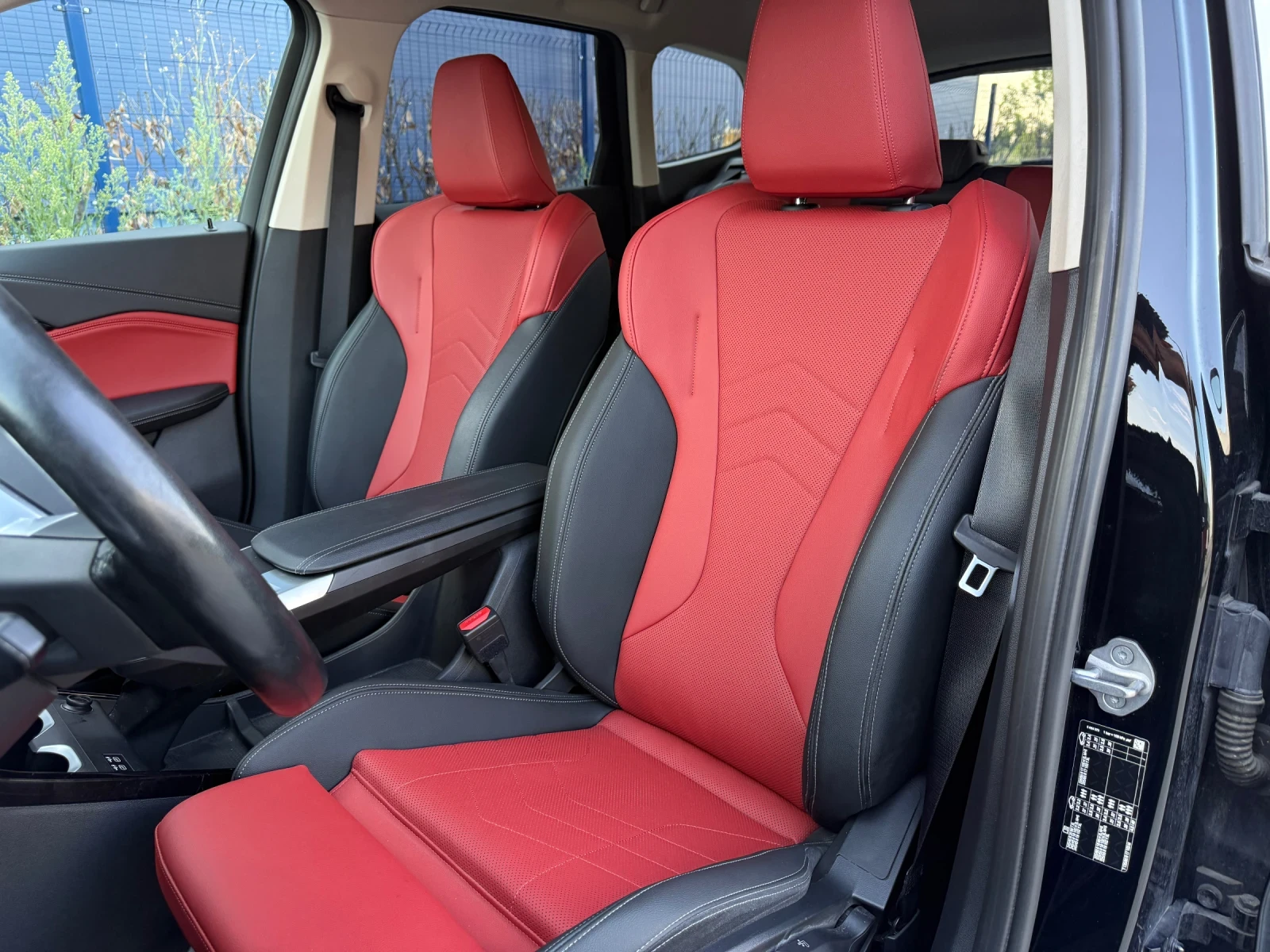 BMW X1 2.0D X Line/FULL LED/DIGITAL/КАМЕРА/ПЪЛНА ИСТОРИЯ, снимка 7 - Автомобили и джипове - 55900499