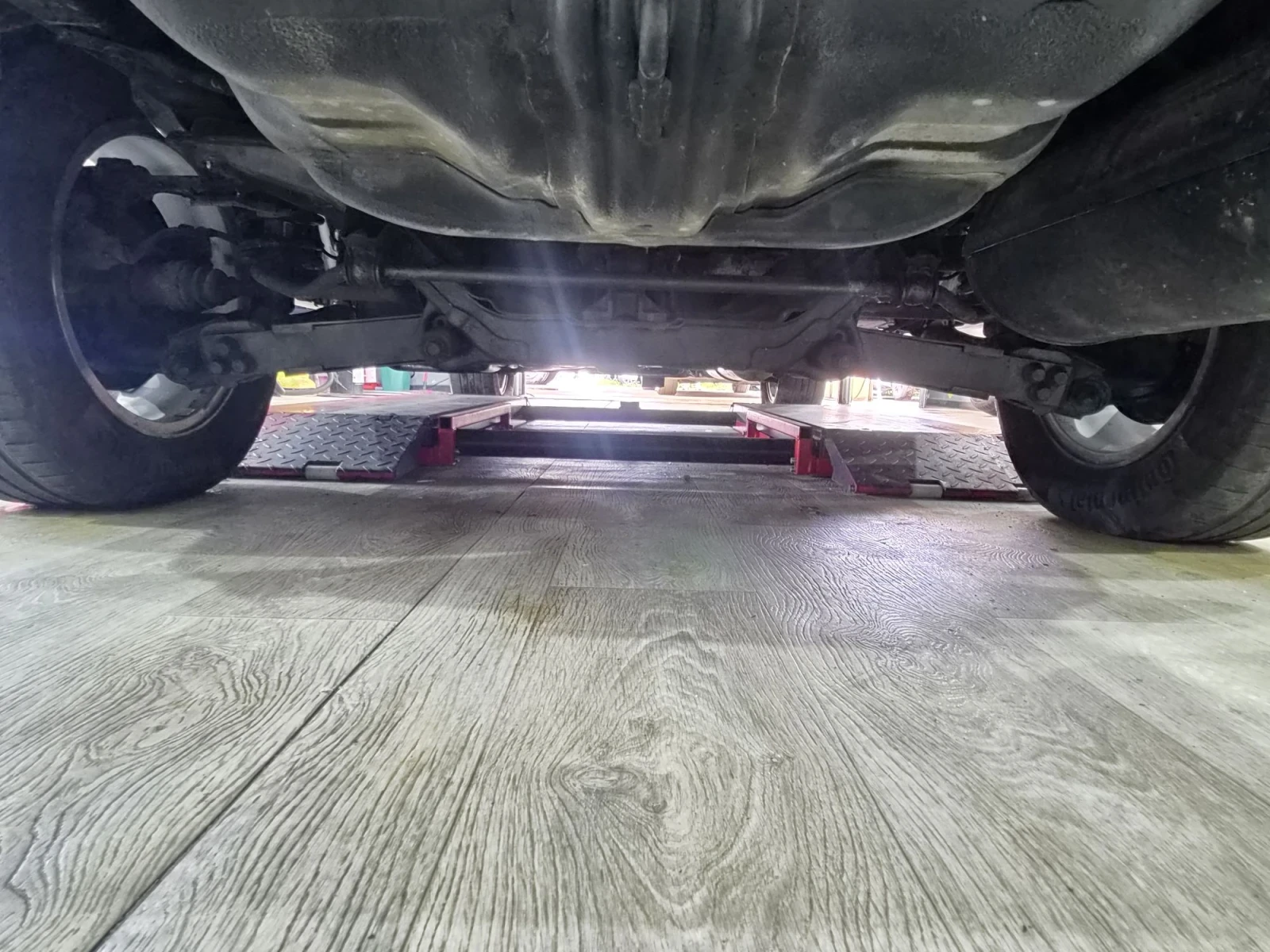 Honda Cr-v 2.0 i-Vtec автомат 8 гуми 8 джант, снимка 13 - Автомобили и джипове - 55935706
