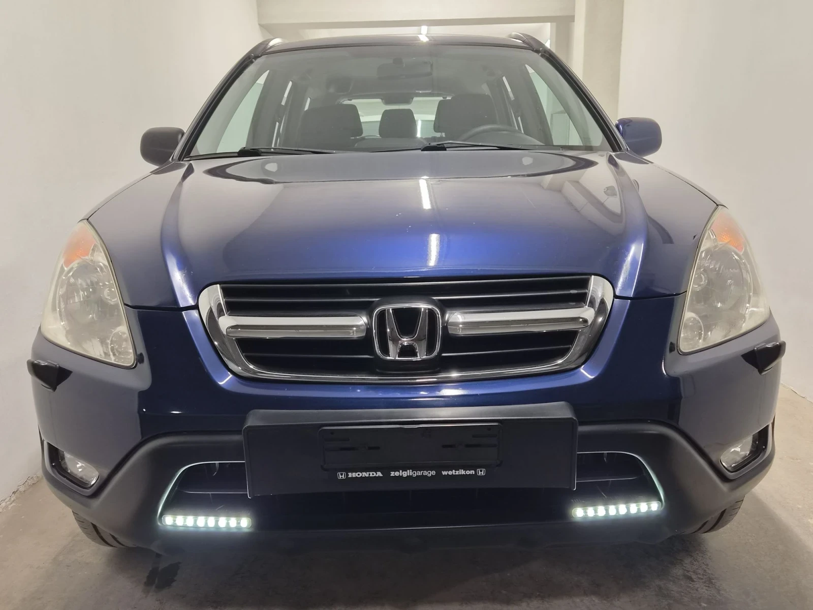 Honda Cr-v 2.0 i-Vtec автомат 8 гуми 8 джант, снимка 3 - Автомобили и джипове - 55935706