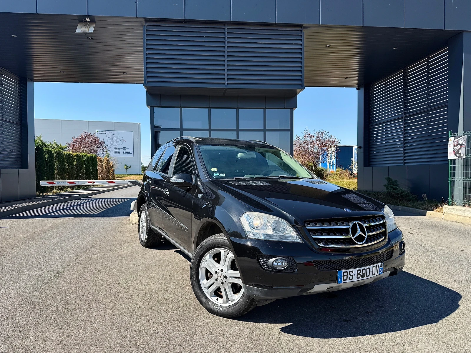 Mercedes-Benz ML 320 Пружини/Подгрев/Обдухване, снимка 5 - Автомобили и джипове - 56116237