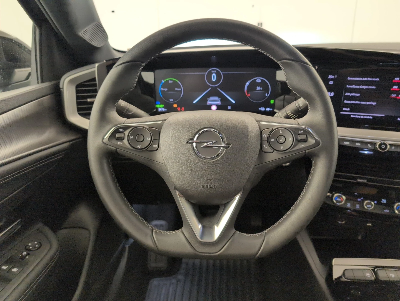 Opel Mokka e 51 kWh GS 2 410km, снимка 6 - Автомобили и джипове - 56116491