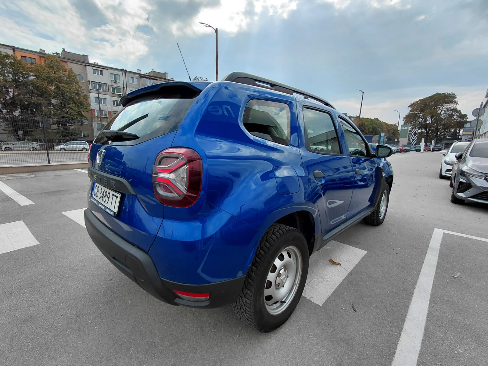 Dacia Duster 1.5 dCi/115к.с/Essential/4x4, снимка 7 - Автомобили и джипове - 56165431