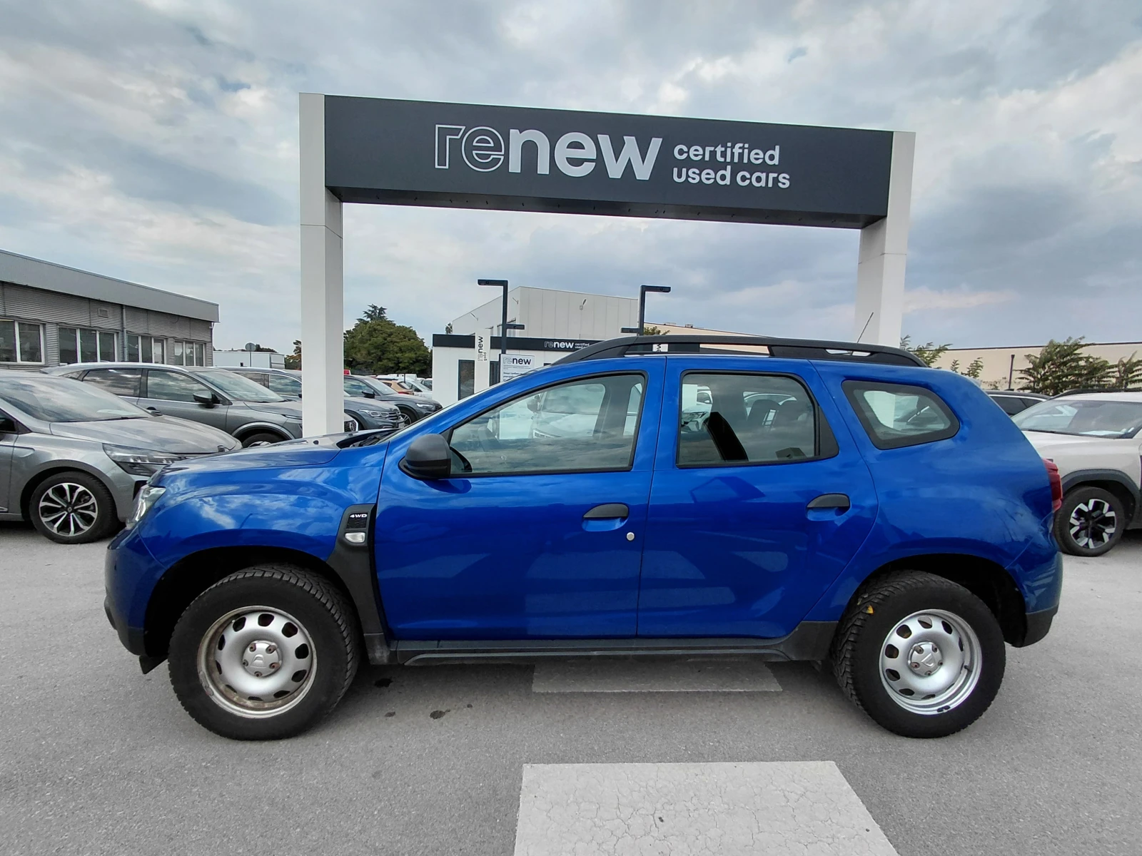 Dacia Duster 1.5 dCi/115к.с/Essential/4x4, снимка 4 - Автомобили и джипове - 56165431